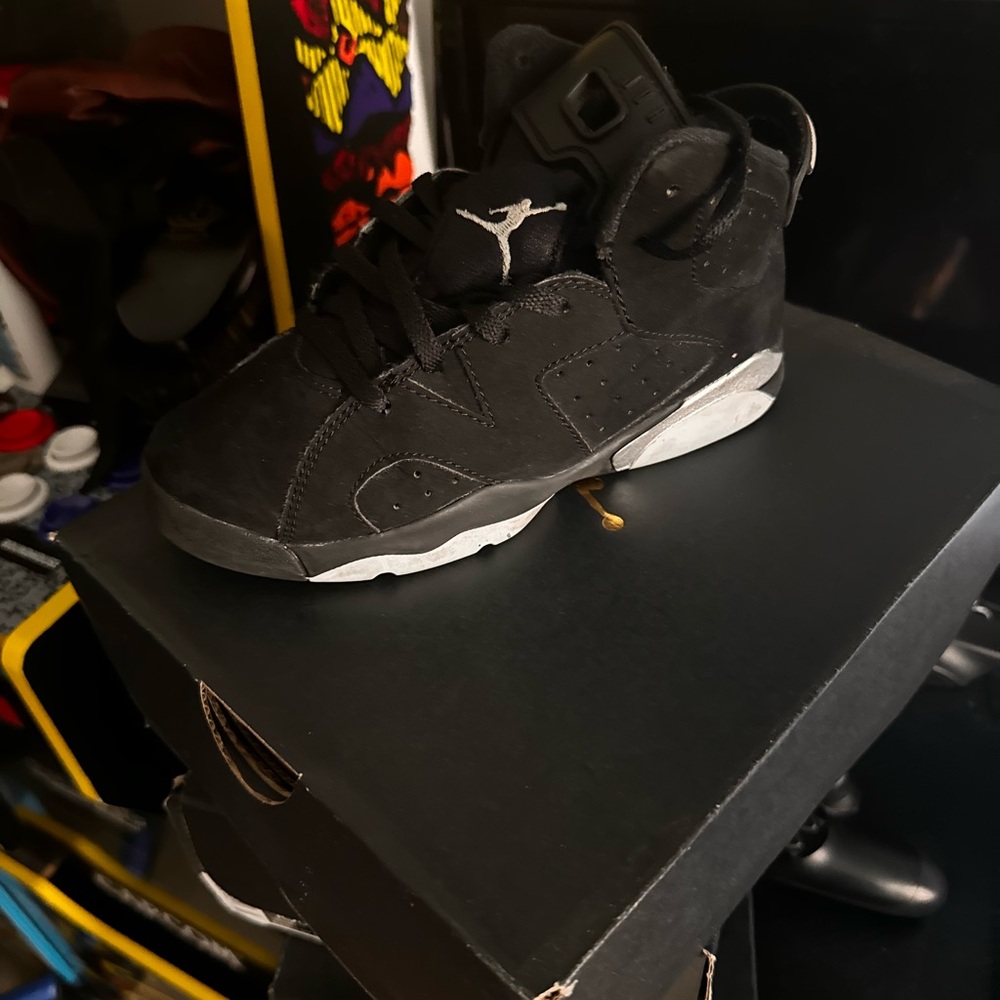 Retro 6 kids size 13